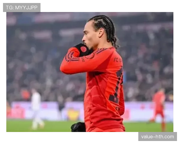 萨内战术适应力再升级，关键战中助球队锁定胜局