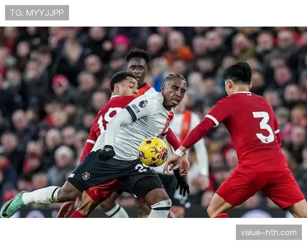 英超低迷水晶宫近期状态回暖表现稳健 英超低迷水晶宫近期状态回暖表现稳健