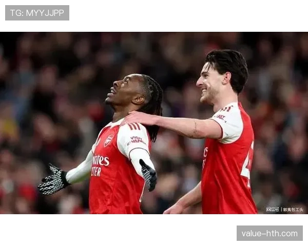 英超榜首争夺 英超榜首争夺