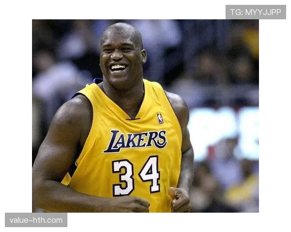 奥尼尔篮下强攻效率远超当代中锋主导球队攻防转型